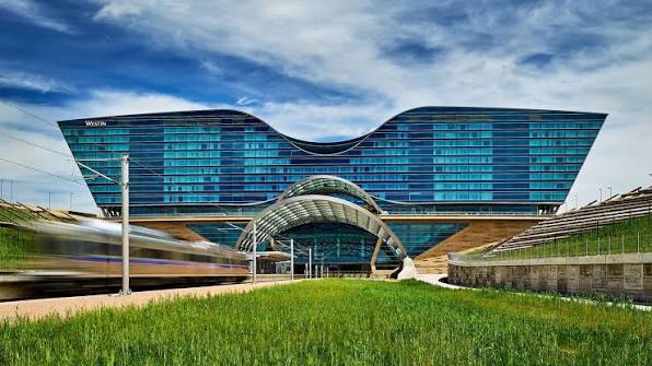 Westin Business Hotel Near Airport: Complete Corporate Guide